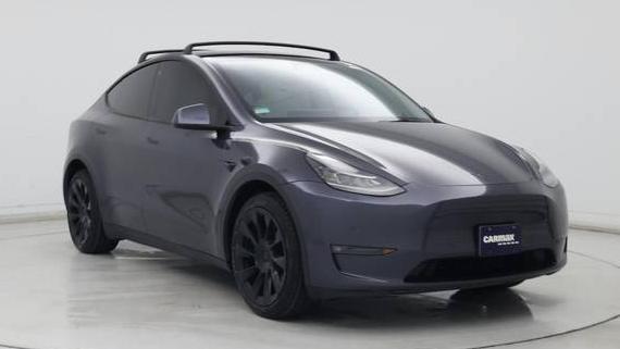 TESLA MODEL Y 2021 5YJYGDEE2MF120268 image